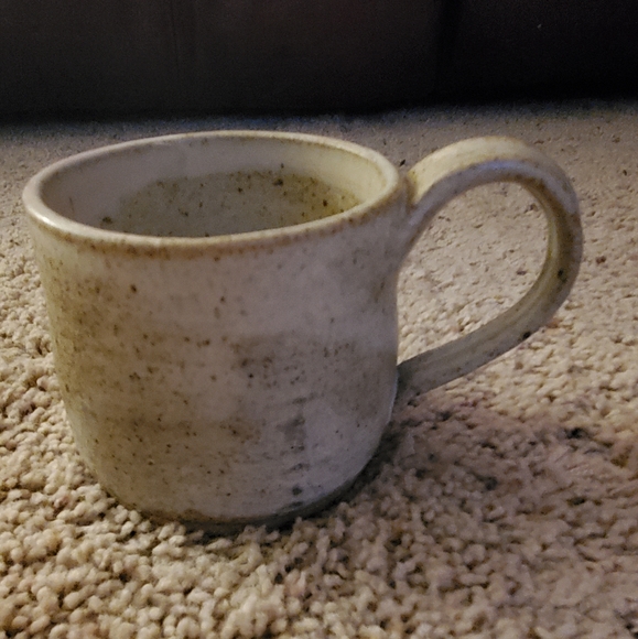 Hand crafted Cup - Picture 2 of 5